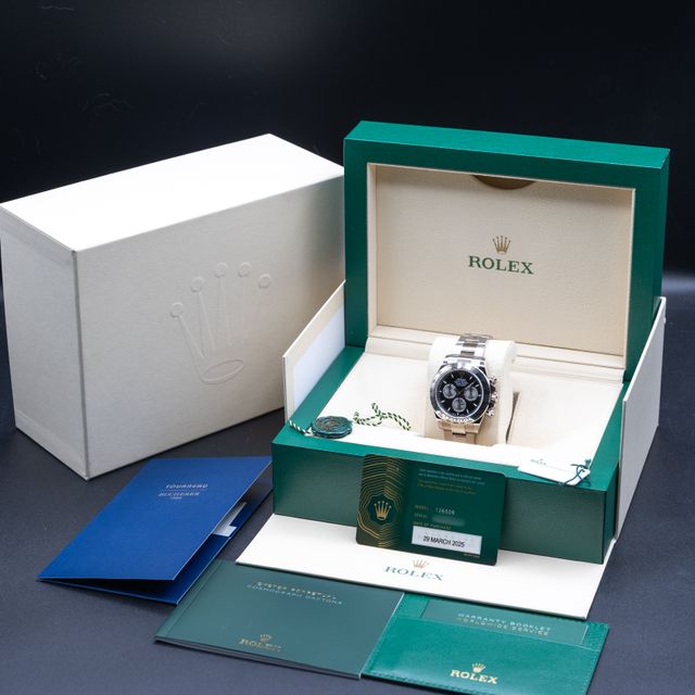 Rolex Daytona 126509 Image 7
